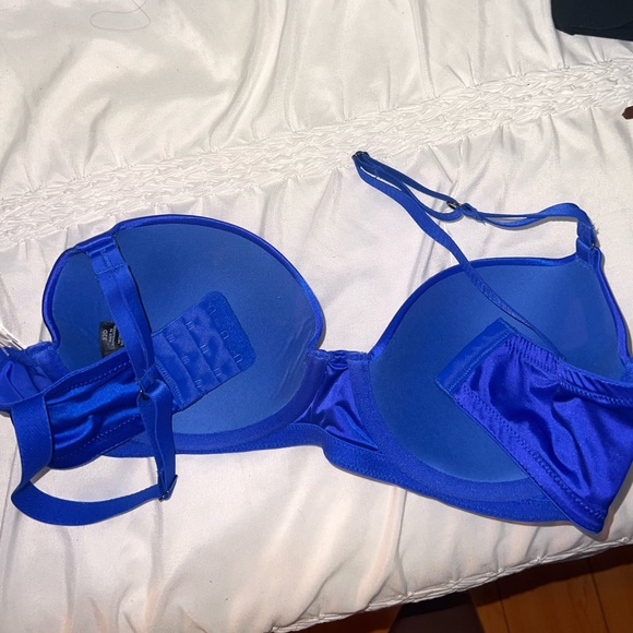 Royal blue bra - Picture 1 of 2